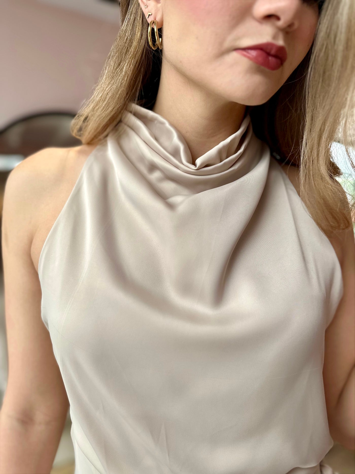 Vestido cuello holgado